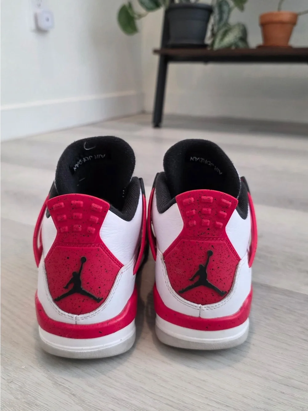 Jordan 4 - Red Cements GS 4Y